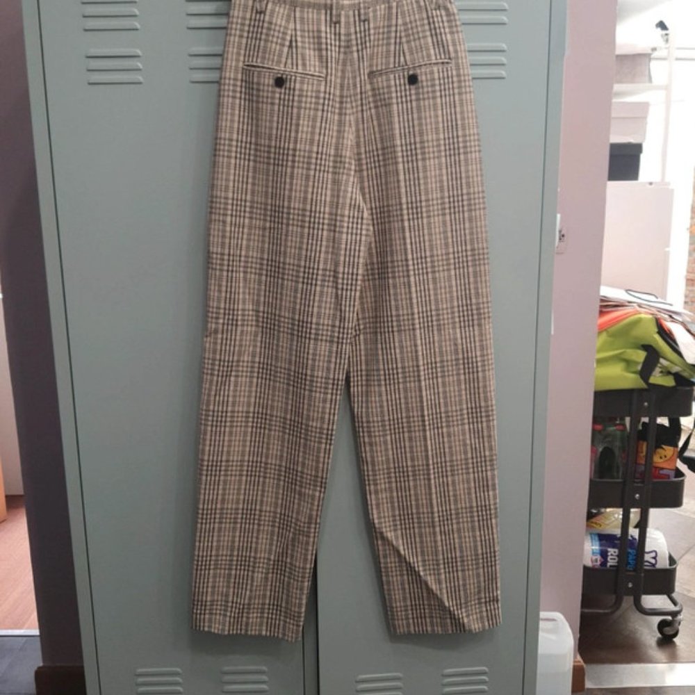 Pants - Picture 3 of 6